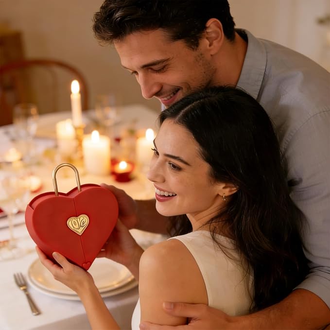Heart-Shaped Jewelry Gift Box with Necklace
