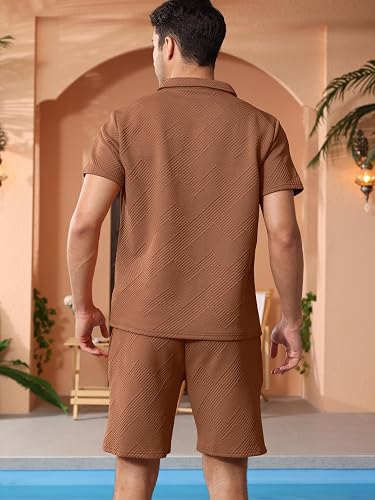 2-piece matching outfit (T-shirt and shorts)